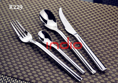 【工厂专业生产】高档不锈钢刀叉餐具酒店西餐餐具(不锈钢刀叉勺西餐刀叉WNK刀叉酒店用品牛油刀)--广州市银貂金属制品